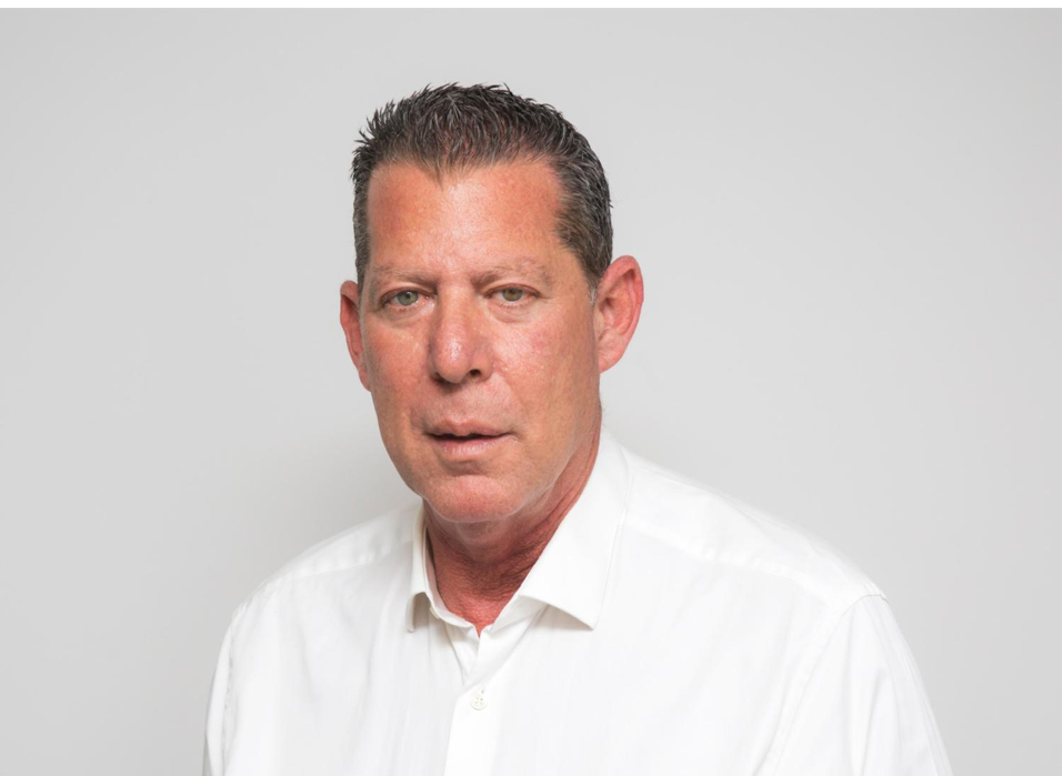 מיכאל לובושיץ מנכ"ל יינות ביתן פורש, זה המחליף שלו - Vimarsana News